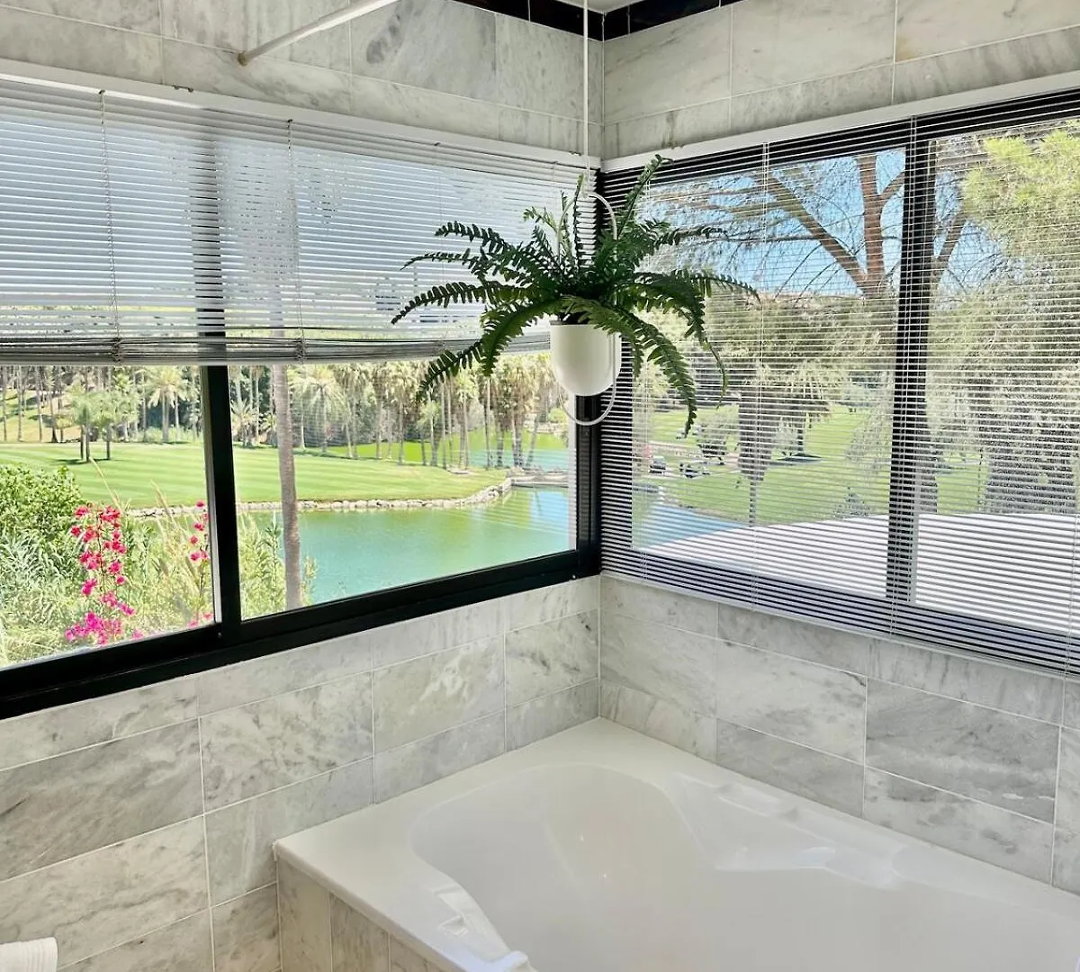 Lejlighed 2 Bedroom Golf House - Spectacular Views Benalmádena