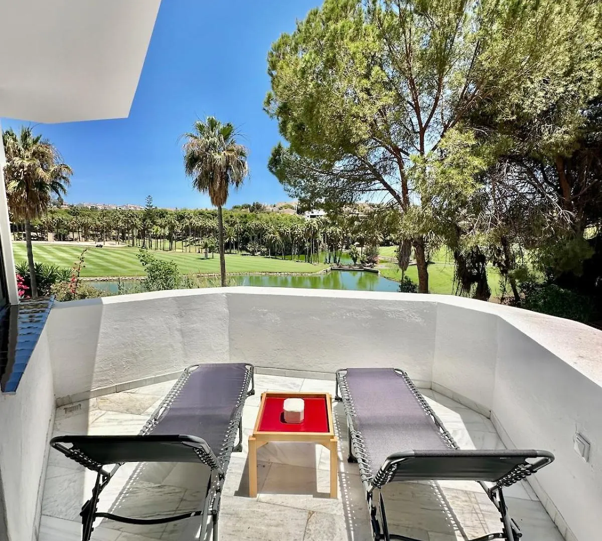 2 Bedroom Golf House - Spectacular Views Benalmádena Spanien