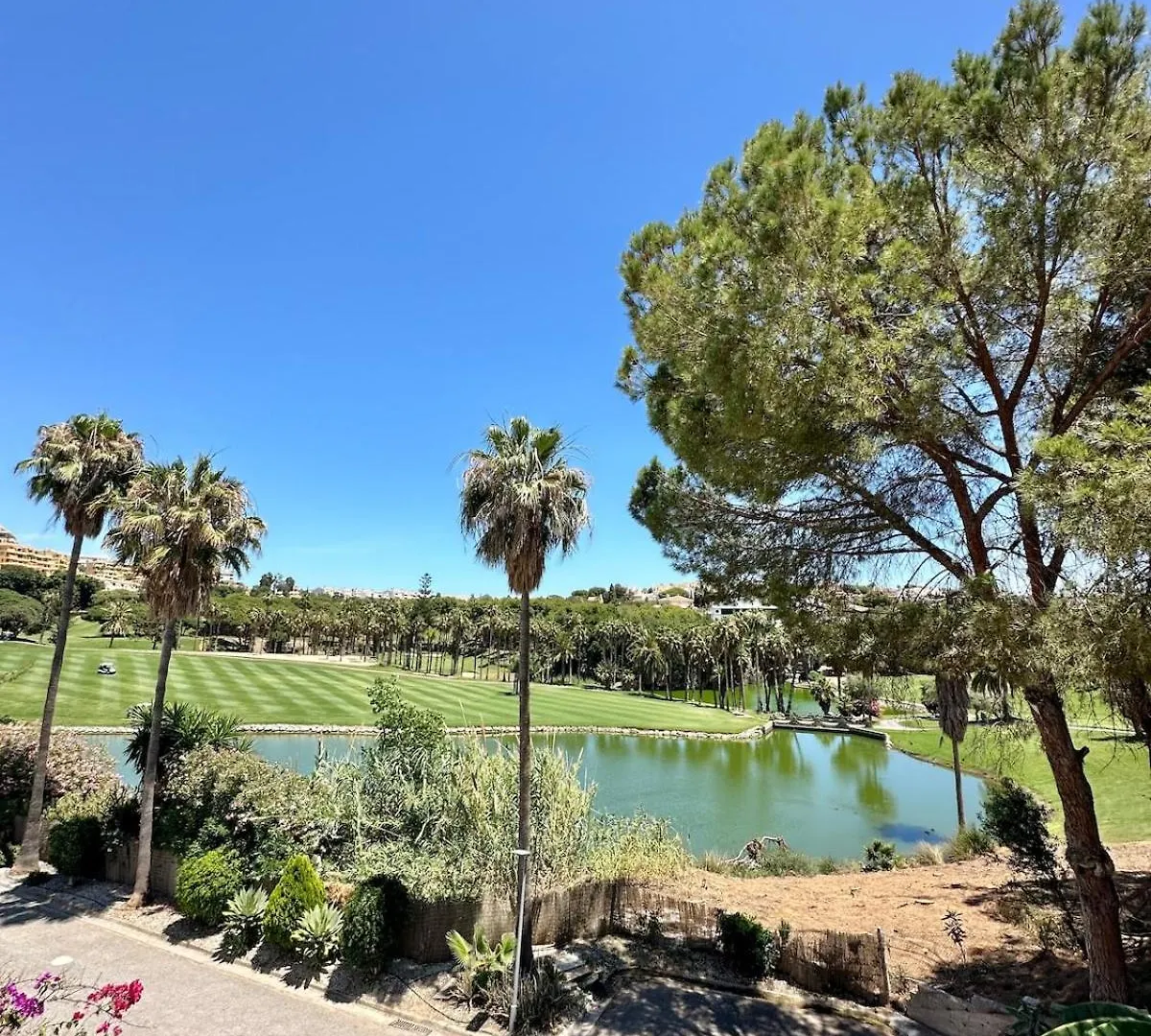 Lejlighed 2 Bedroom Golf House - Spectacular Views Benalmádena Spanien